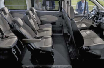 samochód Ford Turneo Custom wnętrzne